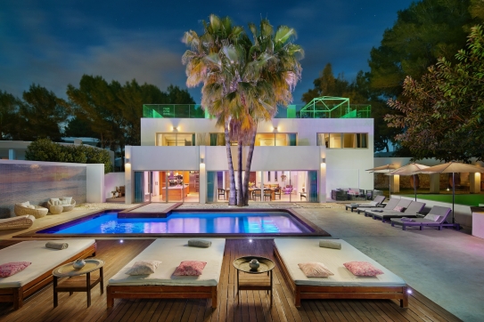 Modern villa Oz for summer rent! 